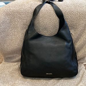 *** Sold*** Prada Vitello Daino pebble black leather shoulder bag